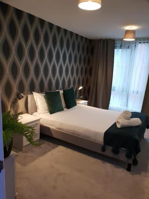 Luxury 9Ine Beautiful Bull Ring Apartment Free Parking Birmingham Exteriör bild