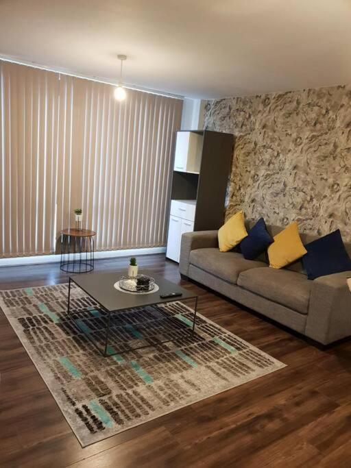 Luxury 9Ine Beautiful Bull Ring Apartment Free Parking Birmingham Exteriör bild